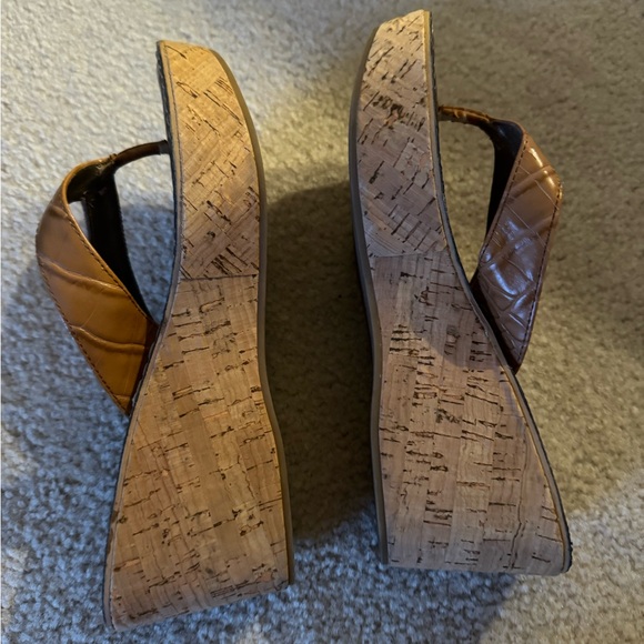 Beautiful Platform in great condition - Picture 3 of 7